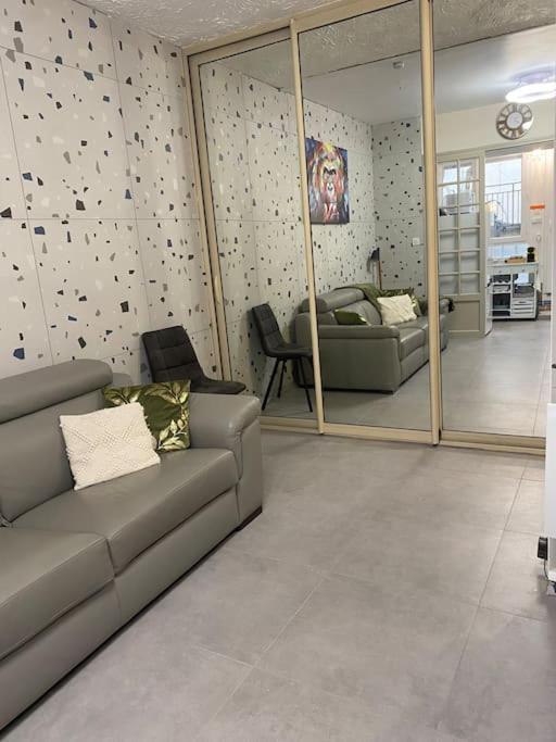 Studio Cosy Avec Piscine Martigues Extérieur photo